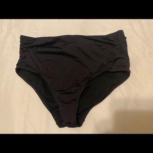 Merona (Target) cinched black tummy control swim bottoms